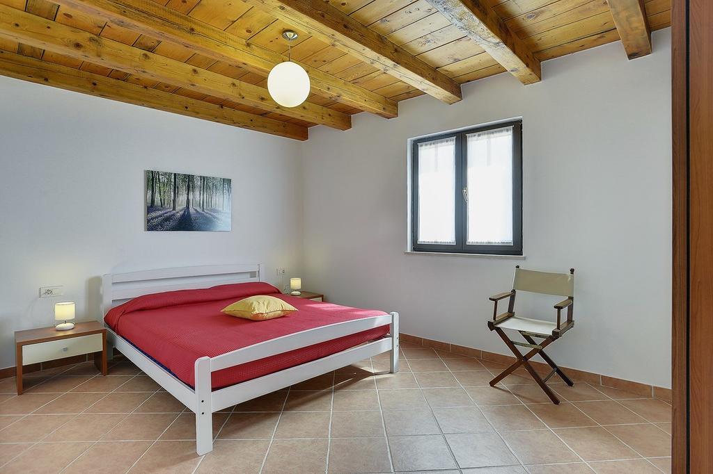 Ližnjan Apartments Susanna מראה חיצוני תמונה